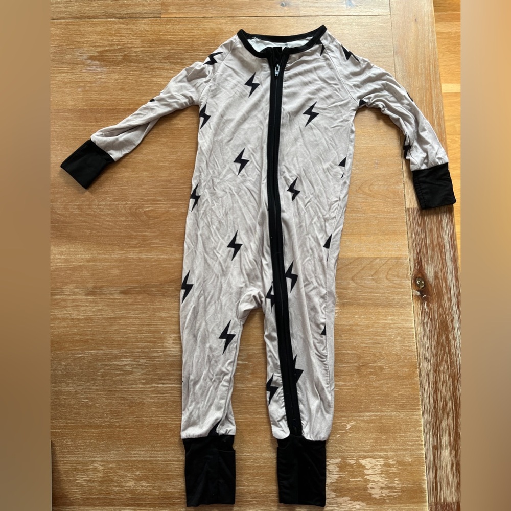 NWOT Lightning Bolt Bamboo Pajama